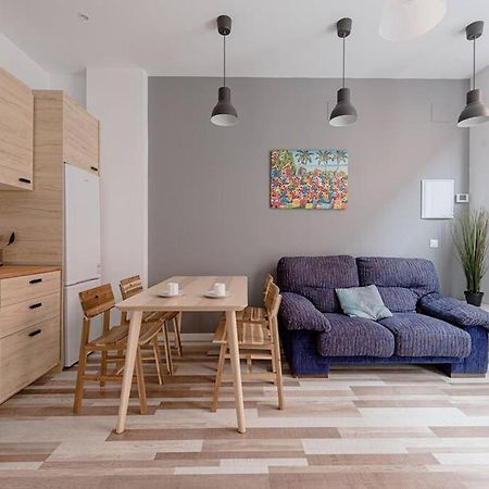 Lovely 2-Bed Flat In Tetuan By Sharingco. Мадрид Экстерьер фото