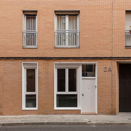 Lovely 2-Bed Flat In Tetuan By Sharingco. Мадрид Экстерьер фото