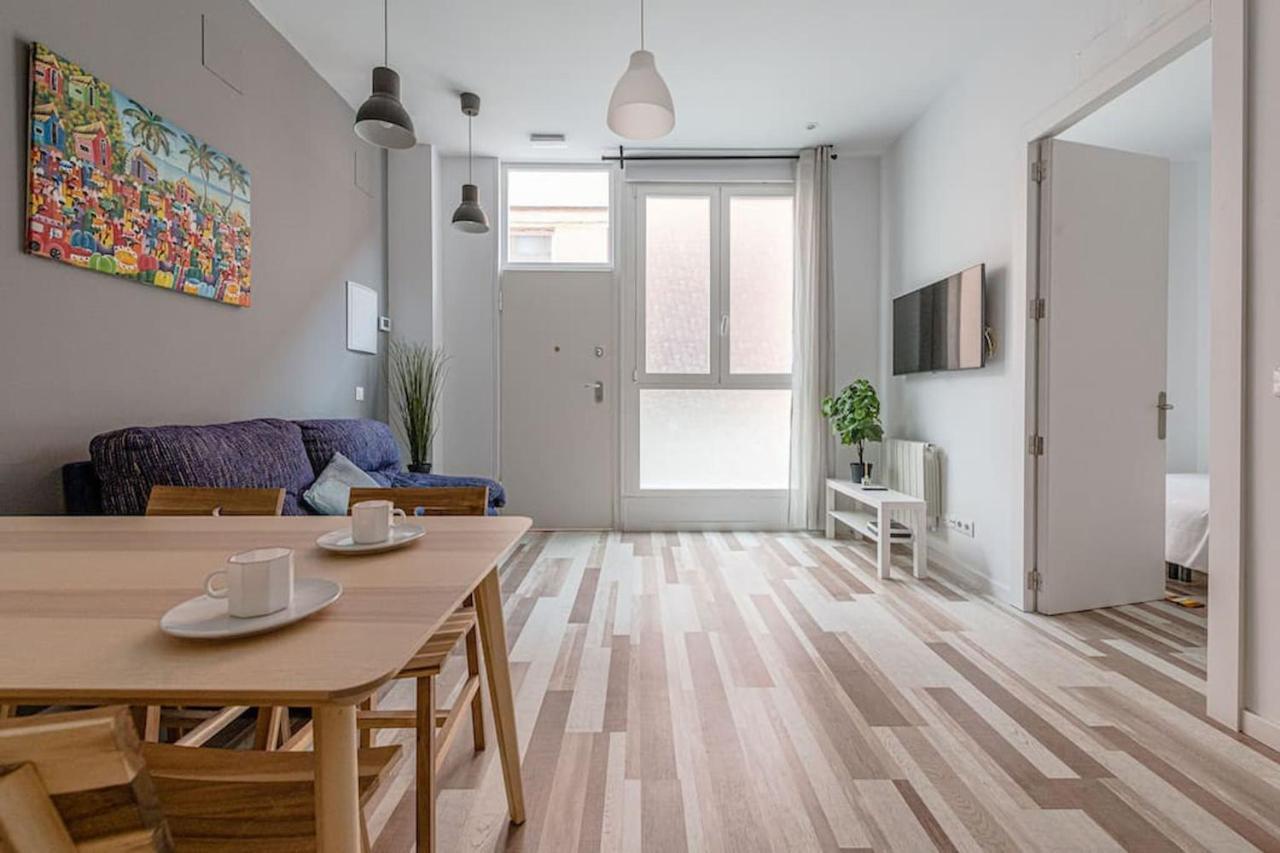 Lovely 2-Bed Flat In Tetuan By Sharingco. Мадрид Экстерьер фото